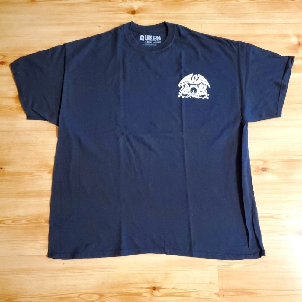 Queen Men's Short-sleeved T-shirt NWOT - Picture 1 of 6
